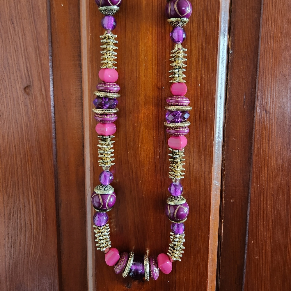 Catherine's Shades of Pink Beaded Necklace